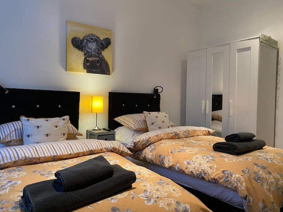 Courtyard Cottage Локерби Экстерьер фото