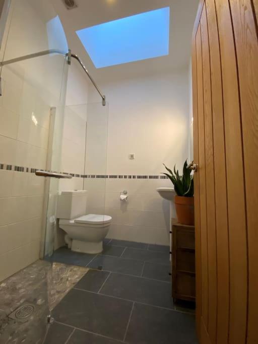 Courtyard Cottage Локерби Экстерьер фото